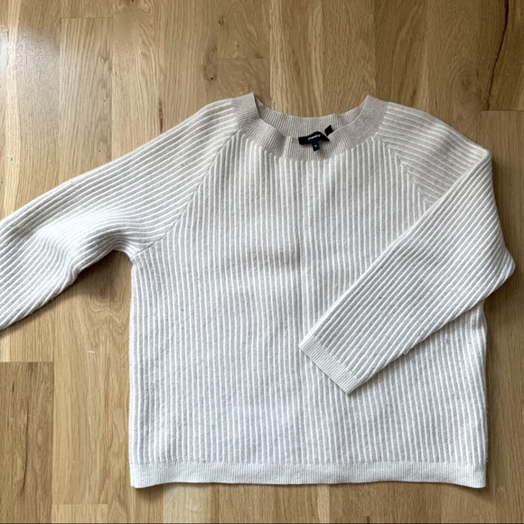 Theory Sweaters - Theory 100% cashmere oversized sweater size medium
